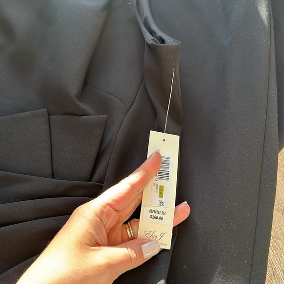 Eliza J
Draped Ruffle Gown - Picture 4 of 7